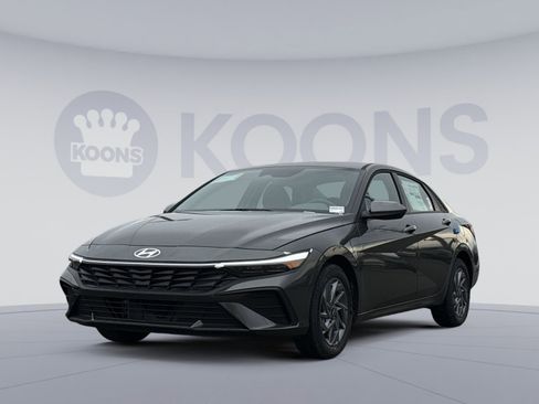 New 2026 Hyundai Elantra Blue image 1