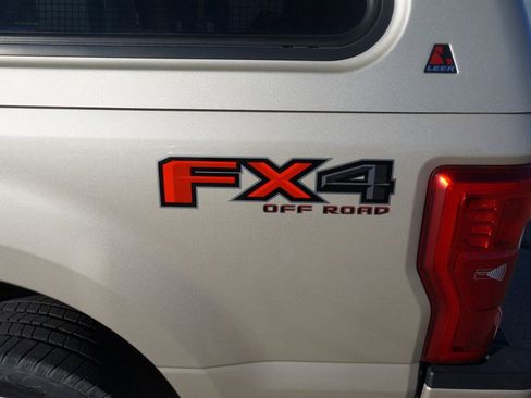 Used 2017 Ford F250 Platinum w/ Platinum Ultimate Package image 3