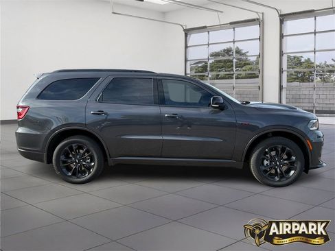 New 2026 Dodge Durango GT image 8