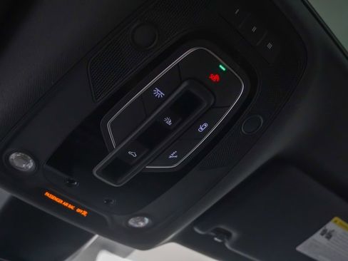 Used 2020 Audi Q5 2.0T Premium w/ Convenience Package image 27