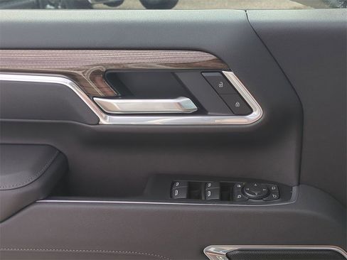 New 2026 Chevrolet Silverado 2500 LT w/ Texas Edition image 23