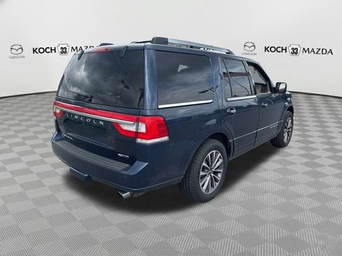 Used 2015 Lincoln Navigator 4WD image 17