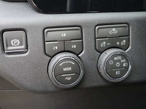 New 2026 Chevrolet Silverado 2500 LT AWD/4WD image 28