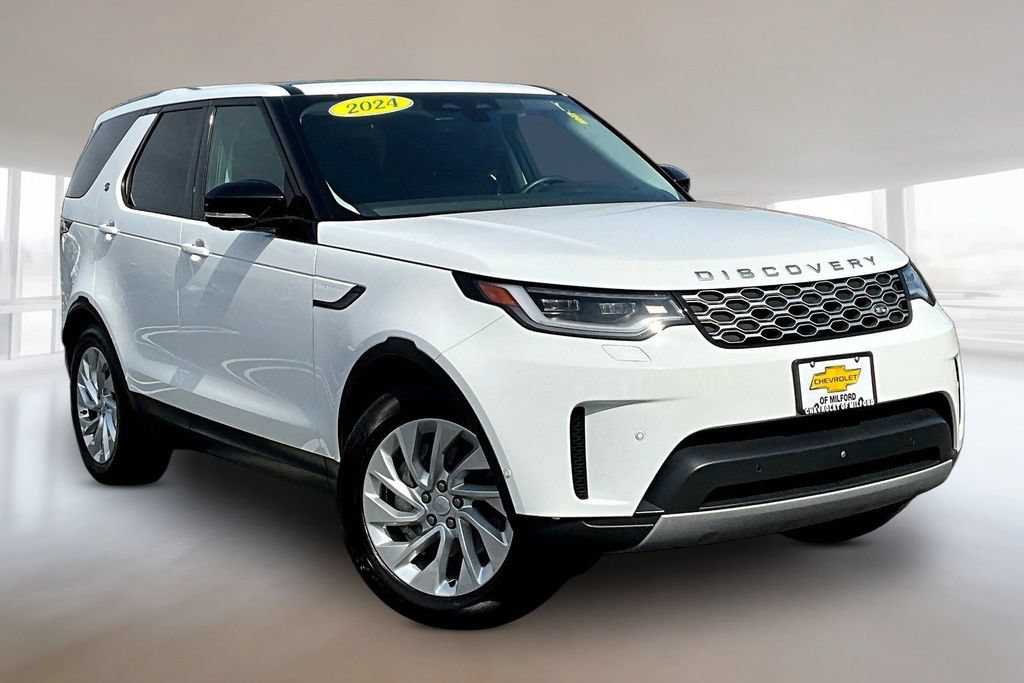 Used 2024 Land Rover Discovery S AWD/4WD image 1