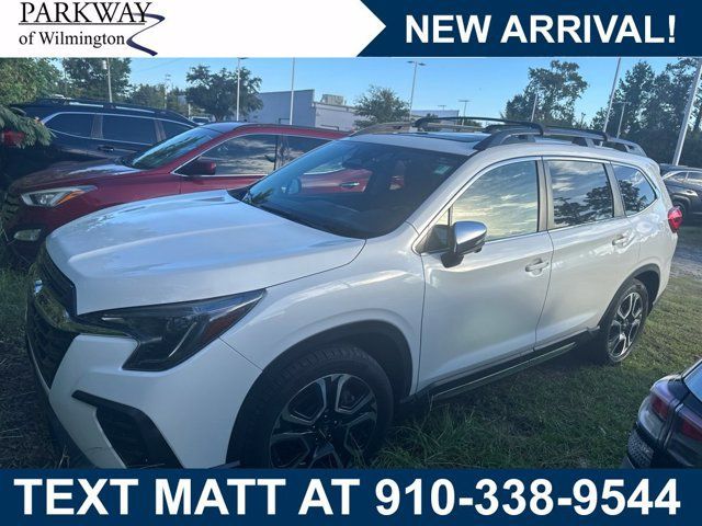 Used 2023 Subaru Ascent Limited w/ Technology Package AWD/4WD image 1