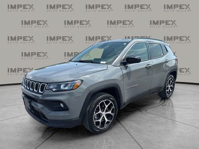 Used 2024 Jeep Compass Latitude