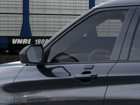 New 2026 Ford Explorer Active image 37