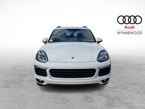 Used 2017 Porsche Cayenne Platinum Edition AWD/4WD image 2