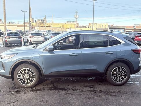 New 2026 Ford Escape SE image 4