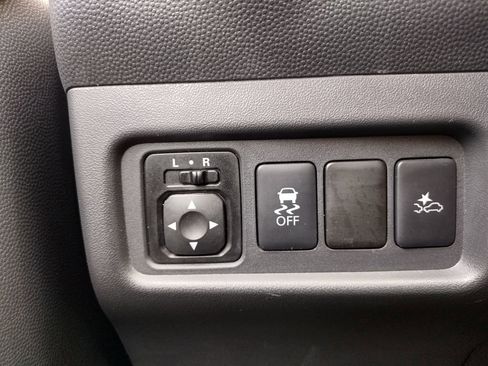 Used 2024 Mitsubishi Mirage ES FWD image 19