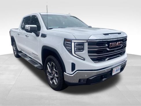 Used 2025 GMC Sierra 1500 SLT w/ SLT Premium Plus Package AWD/4WD image 12