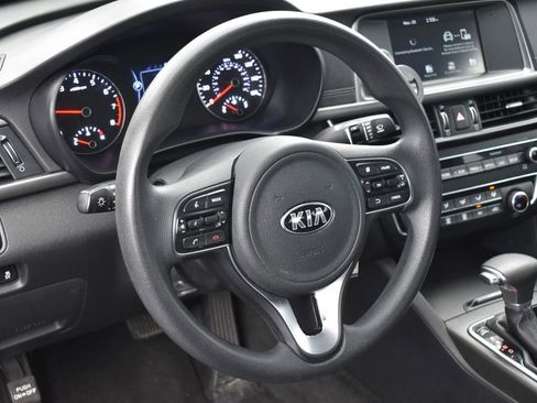 Used 2018 Kia Optima LX image 6