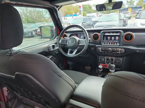 Used 2021 Jeep Gladiator Mojave image 12