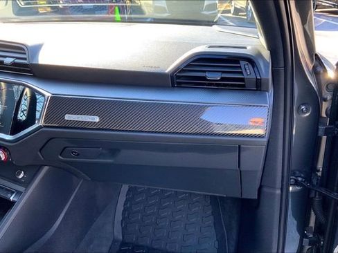 Used 2025 Audi Q3 2.0T Premium Plus w/ Premium Plus Package image 18