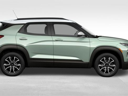 New 2026 Chevrolet TrailBlazer ACTIV w/ Convenience Package image 3