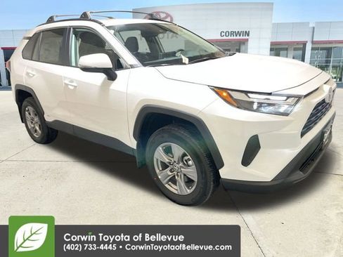 New 2025 Toyota RAV4 XLE image 2