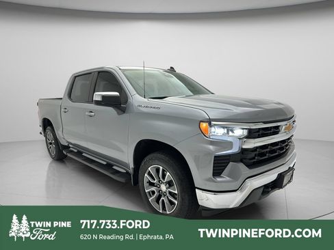 Used 2024 Chevrolet Silverado 1500 LT AWD/4WD image 1