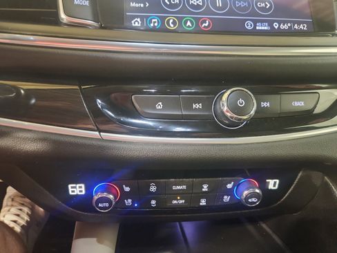 Used 2021 Buick Enclave Premium w/ Surround and Sites Package image 18