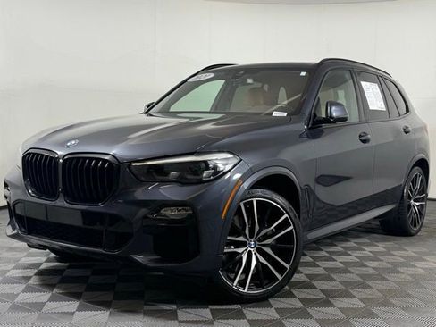 Used 2021 BMW X5 M50i w/ Premium Package image 1