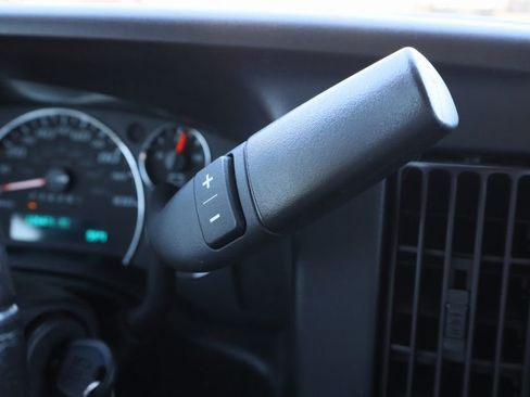 Used 2023 GMC Savana 3500 w/ Power Convenience Package image 16