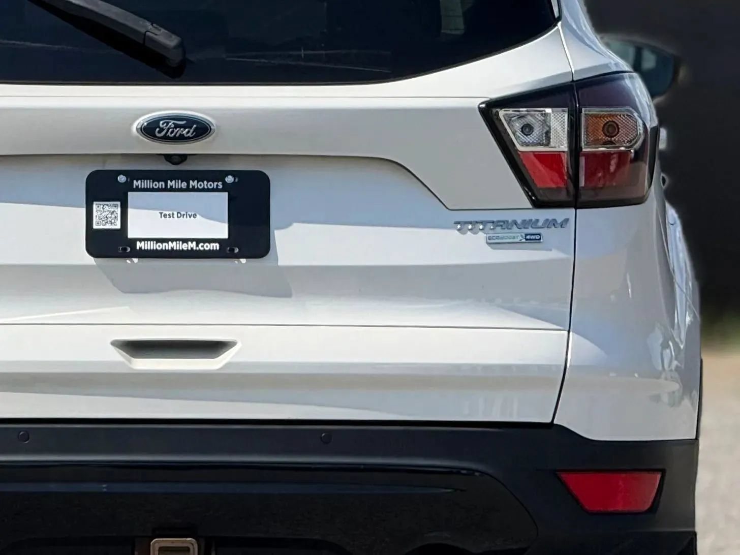 Used 2017 Ford Escape Titanium w/ Canadian Touring Package AWD/4WD image 14