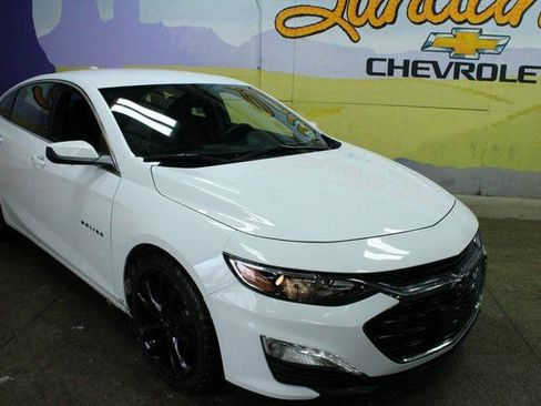 Used 2023 Chevrolet Malibu LT image 4
