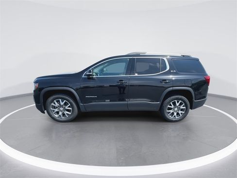 Used 2023 GMC Acadia SLE w/ Driver Convenience Package image 5