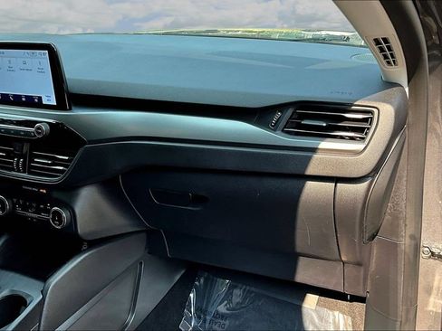 Certified 2025 Ford Escape Active FWD image 28