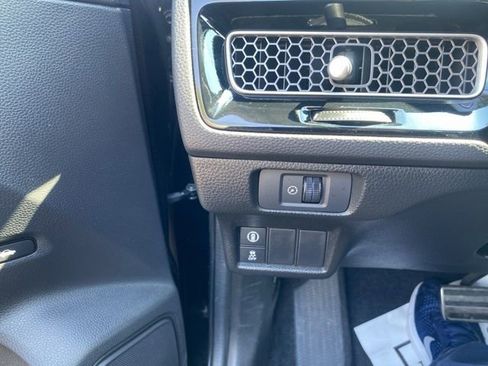 Used 2022 Honda Civic Sport image 19