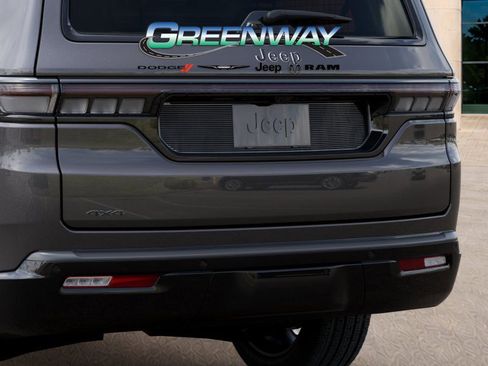 New 2026 Jeep Grand Wagoneer Summit AWD/4WD image 13