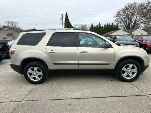 Used 2010 GMC Acadia SL FWD image 4