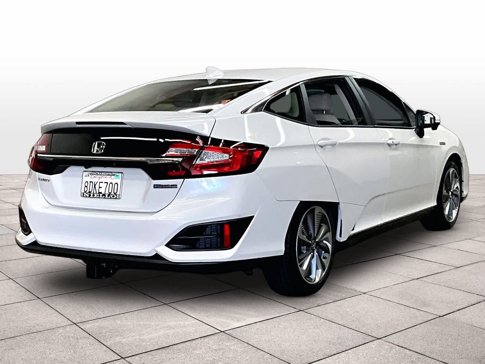 Used 2018 Honda Clarity Plug-In Hybrid image 18