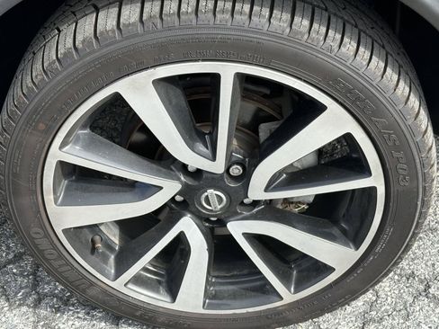 Used 2020 Nissan Rogue Sport SL AWD/4WD image 10