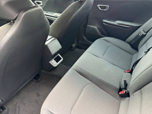 New 2026 Kia K4 FWD image 12
