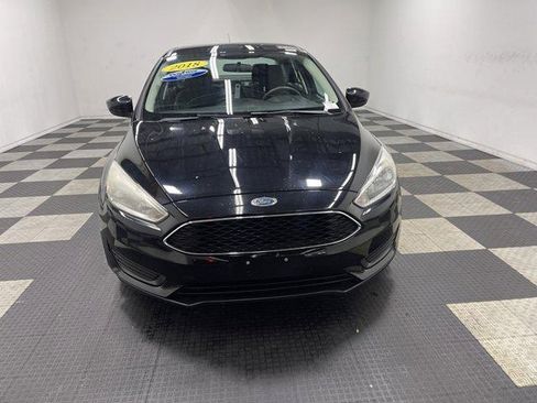 Used 2018 Ford Focus SE FWD image 6