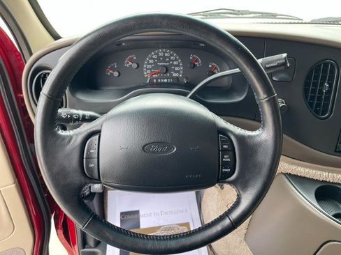 Used 1999 Ford E-150 and Econoline 150 image 31