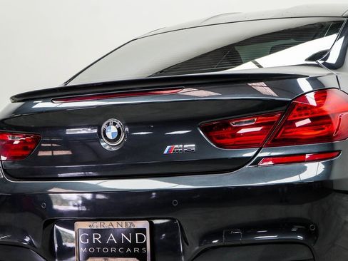 Used 2017 BMW M6 Coupe image 13