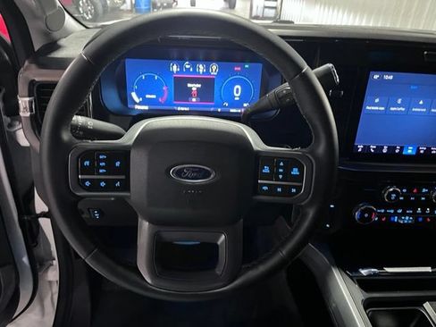 Used 2026 Ford F250 Lariat AWD/4WD image 22
