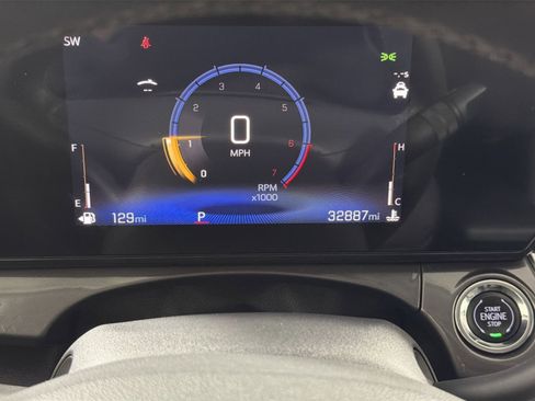 Used 2025 Chevrolet Trax ACTIV w/ Driver Confidence Package image 16