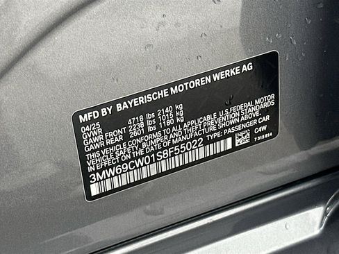 Certified 2025 BMW 330i Sedan RWD image 35