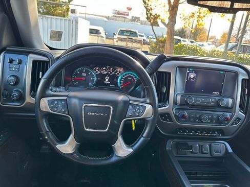 Used 2018 GMC Sierra 1500 Denali w/ Denali Ultimate Package image 32