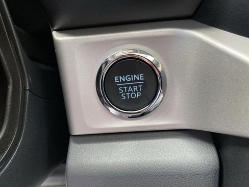 New 2026 Ford F250 XLT w/ XLT Premium Package image 37