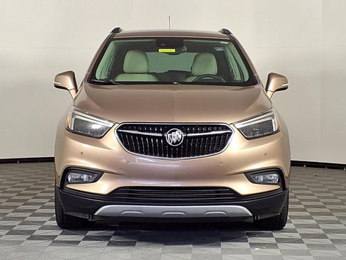 Used 2018 Buick Encore Premium FWD image 2