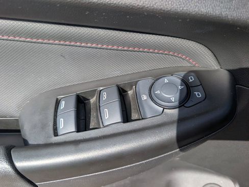 Used 2022 Chevrolet TrailBlazer RS w/ Sun and Liftgate Package FWD image 31