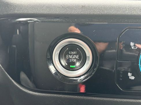 Used 2023 GMC Sierra 1500 Elevation image 27