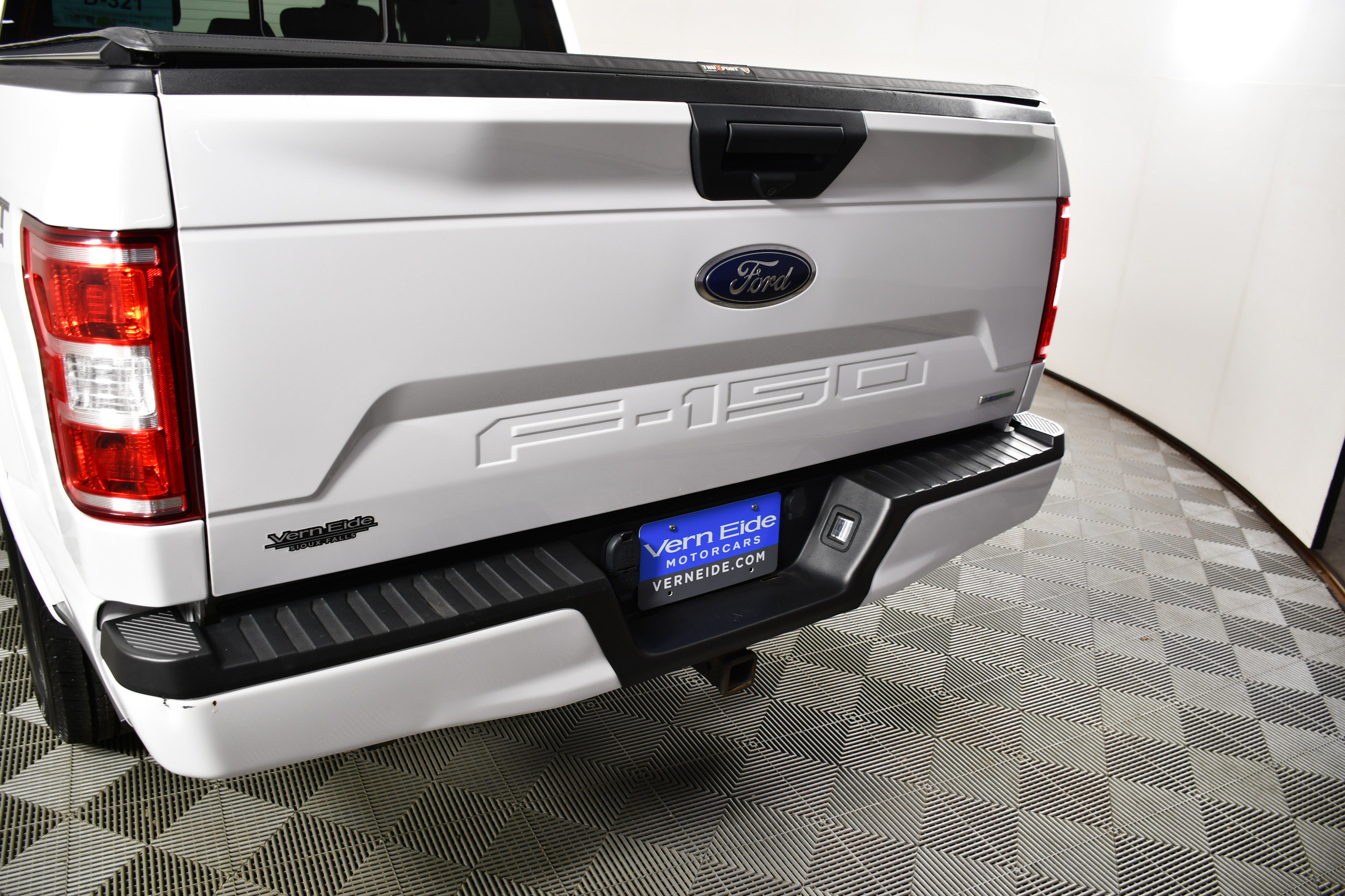 Used 2020 Ford F150 XLT w/ Equipment Group 302A Luxury AWD/4WD image 15