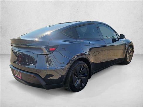 Used 2026 Tesla Model Y Long Range AWD/4WD image 6
