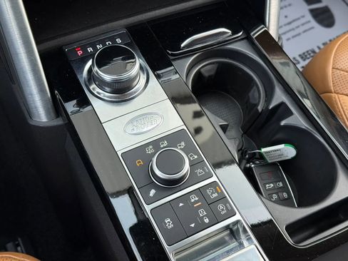 Used 2018 Land Rover Discovery HSE Luxury image 26