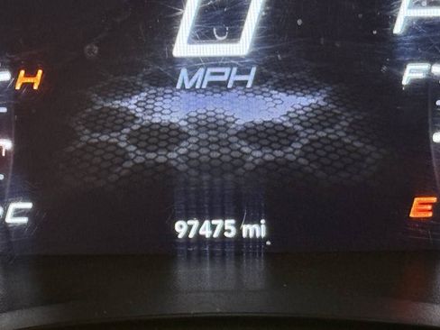 Used 2021 Dodge Charger SXT RWD image 19