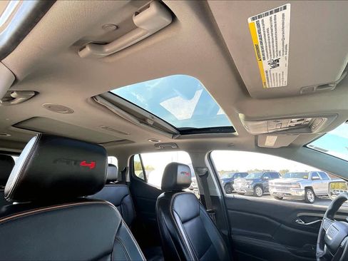 Used 2022 GMC Acadia AT4 w/ Technology Package image 13